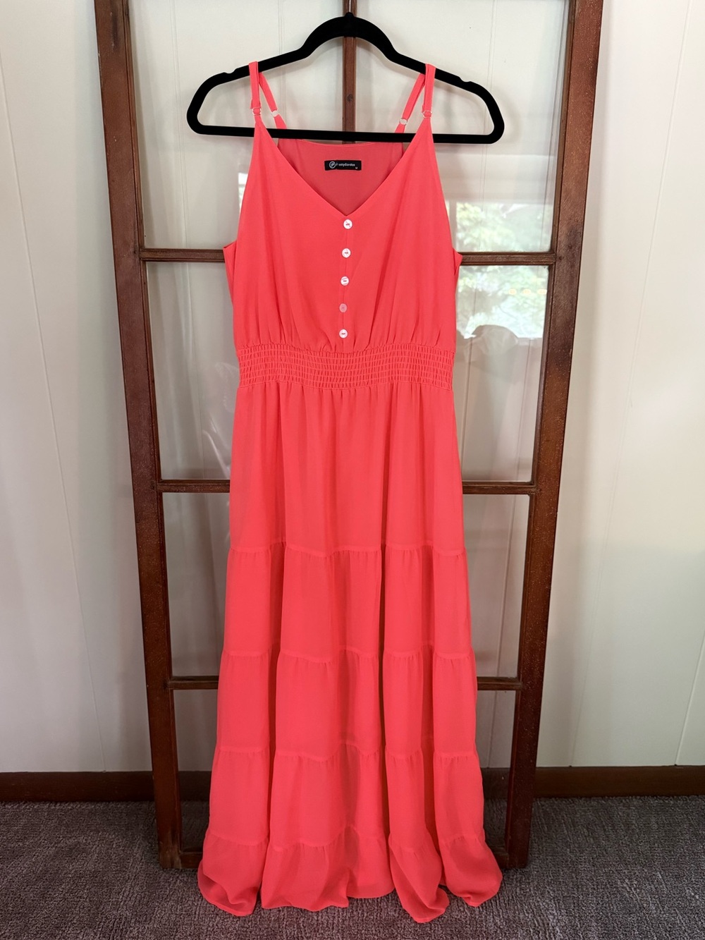 Sleeveless Coral Maxi Dress with Button Front - Picture 4 of 7